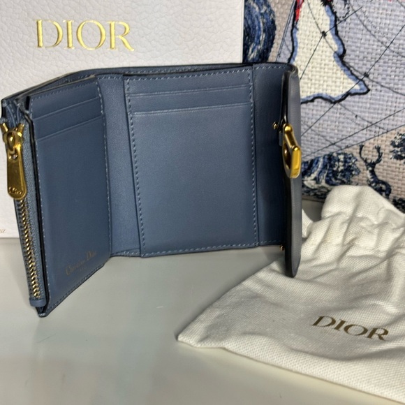 Dior Saddle Wallet Cerulian Blue - Picture 3 of 14
